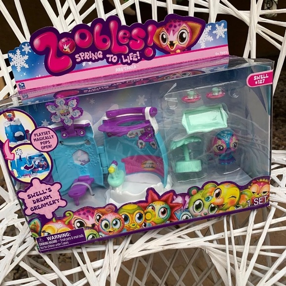 Zoobles Spring to Life! Arctania Swell’s Dream Creamery Playset Purple Box #127 - Picture 1 of 8